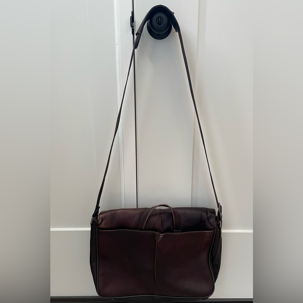 Kenneth Cole Reaction brown leather messenger bag briefcase classic work college - Picture 3 of 11